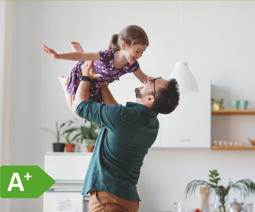 Mann Kind Wohnraumlüftung